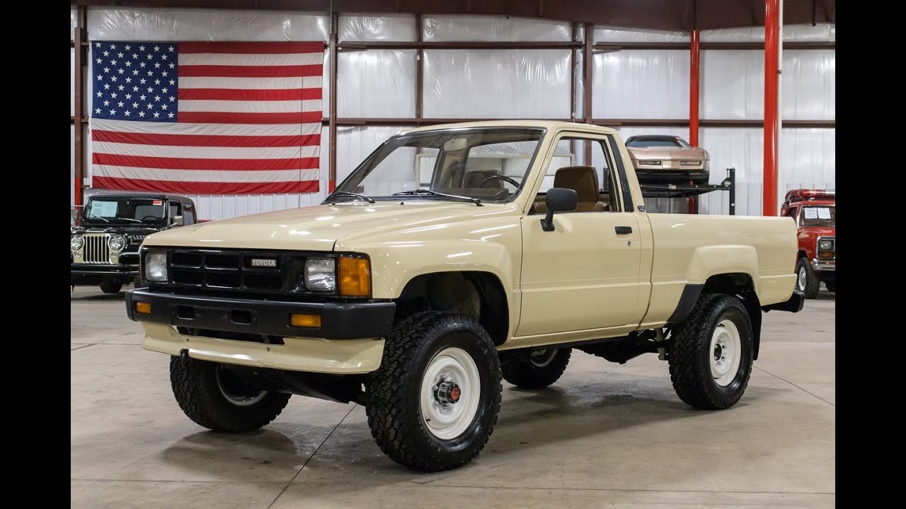 1986 TOYOTA PICK-UP