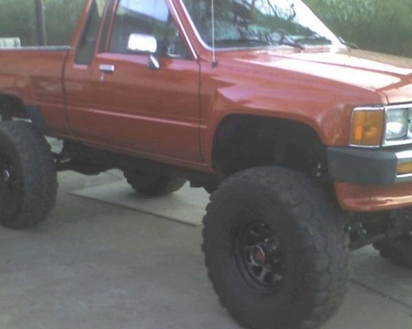 1987 TOYOTA PICKUP