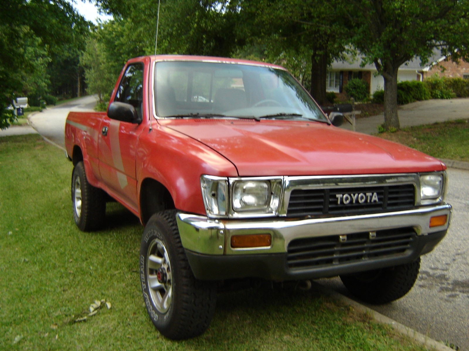 1989 TOYOTA PICK-UP