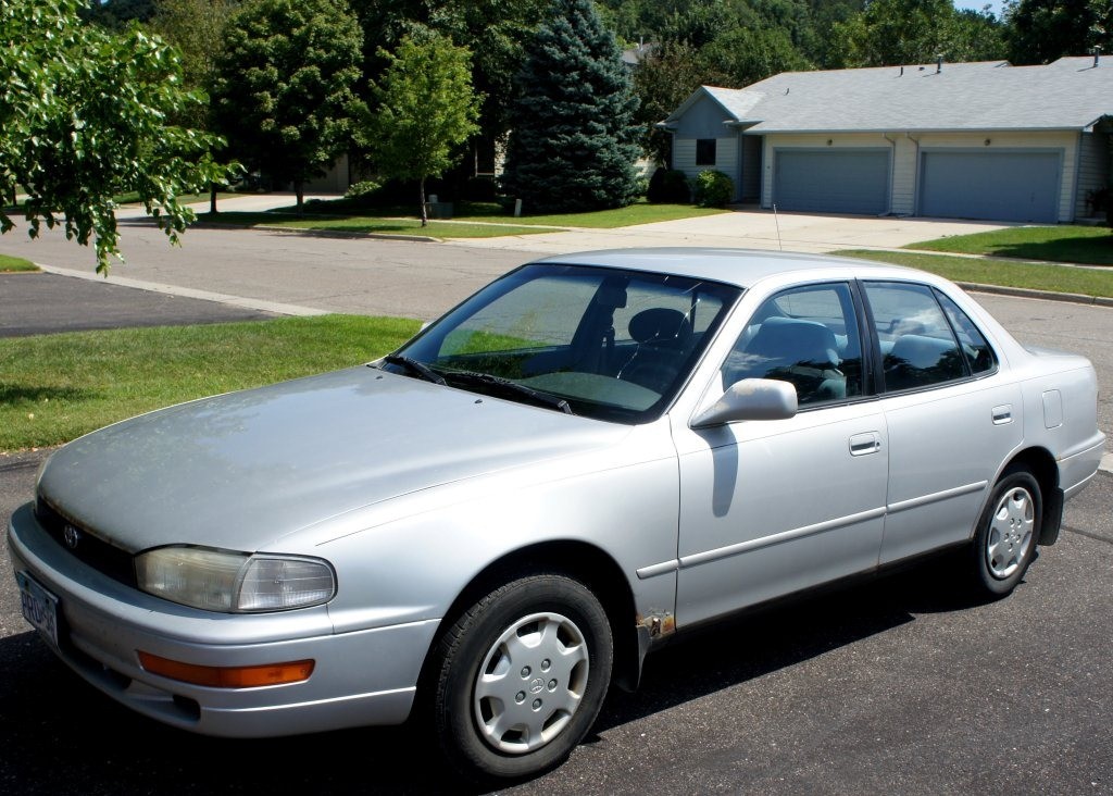 1992 TOYOTA CAMRY