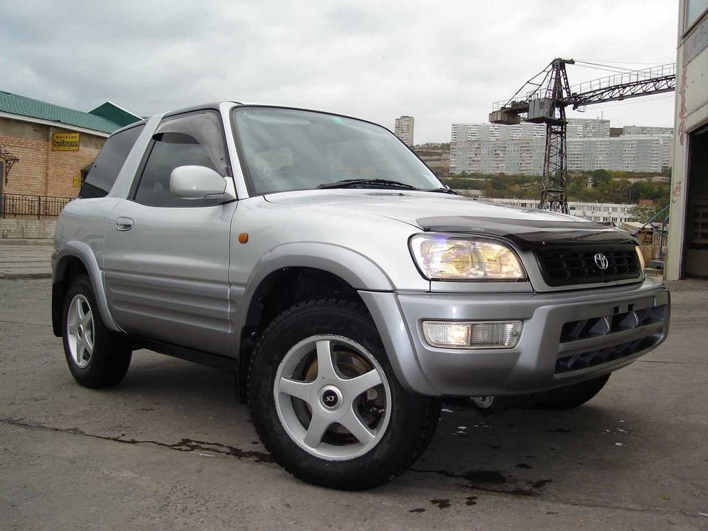 1999 TOYOTA RAV4