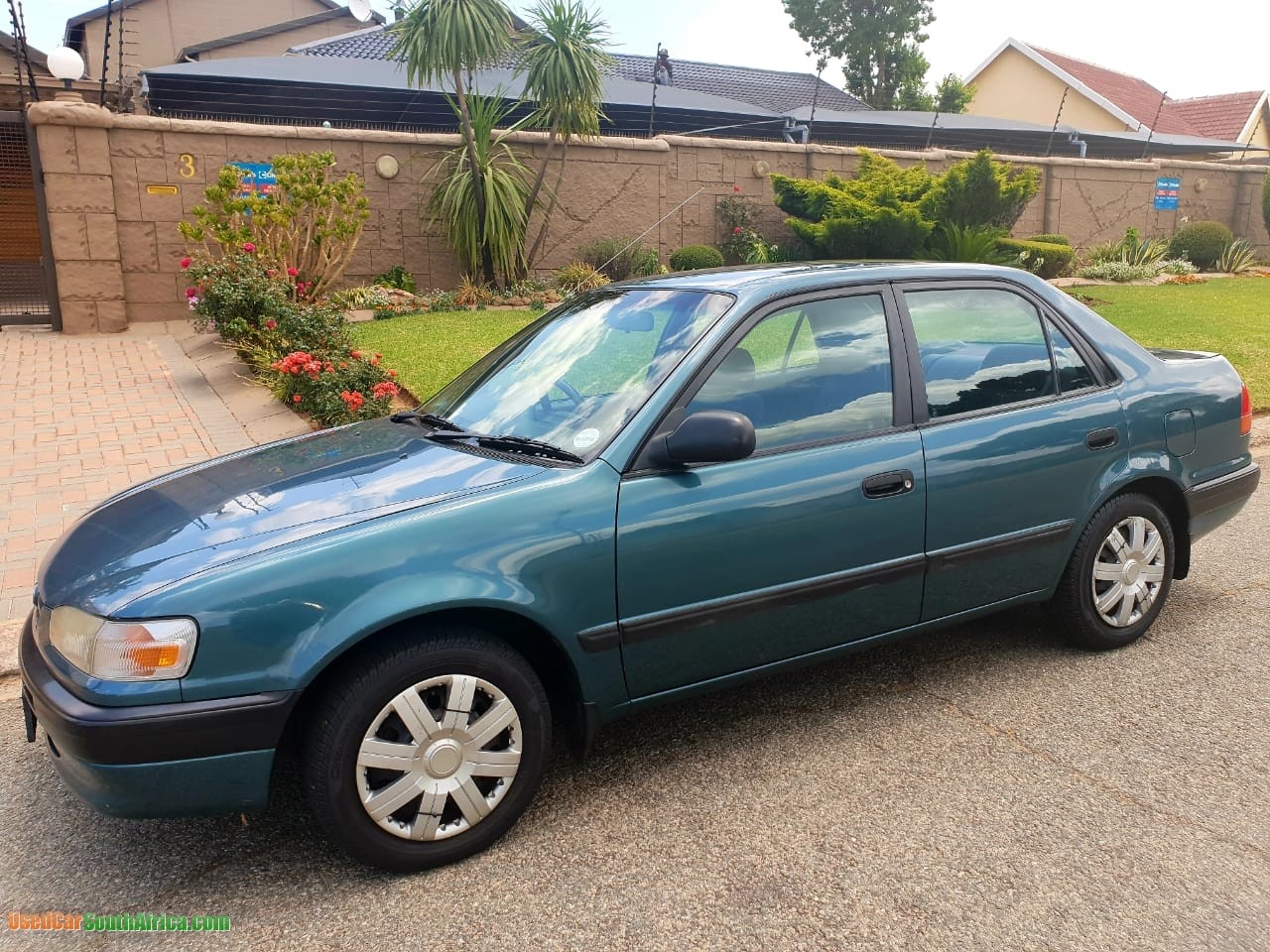 2000 TOYOTA COROLLA