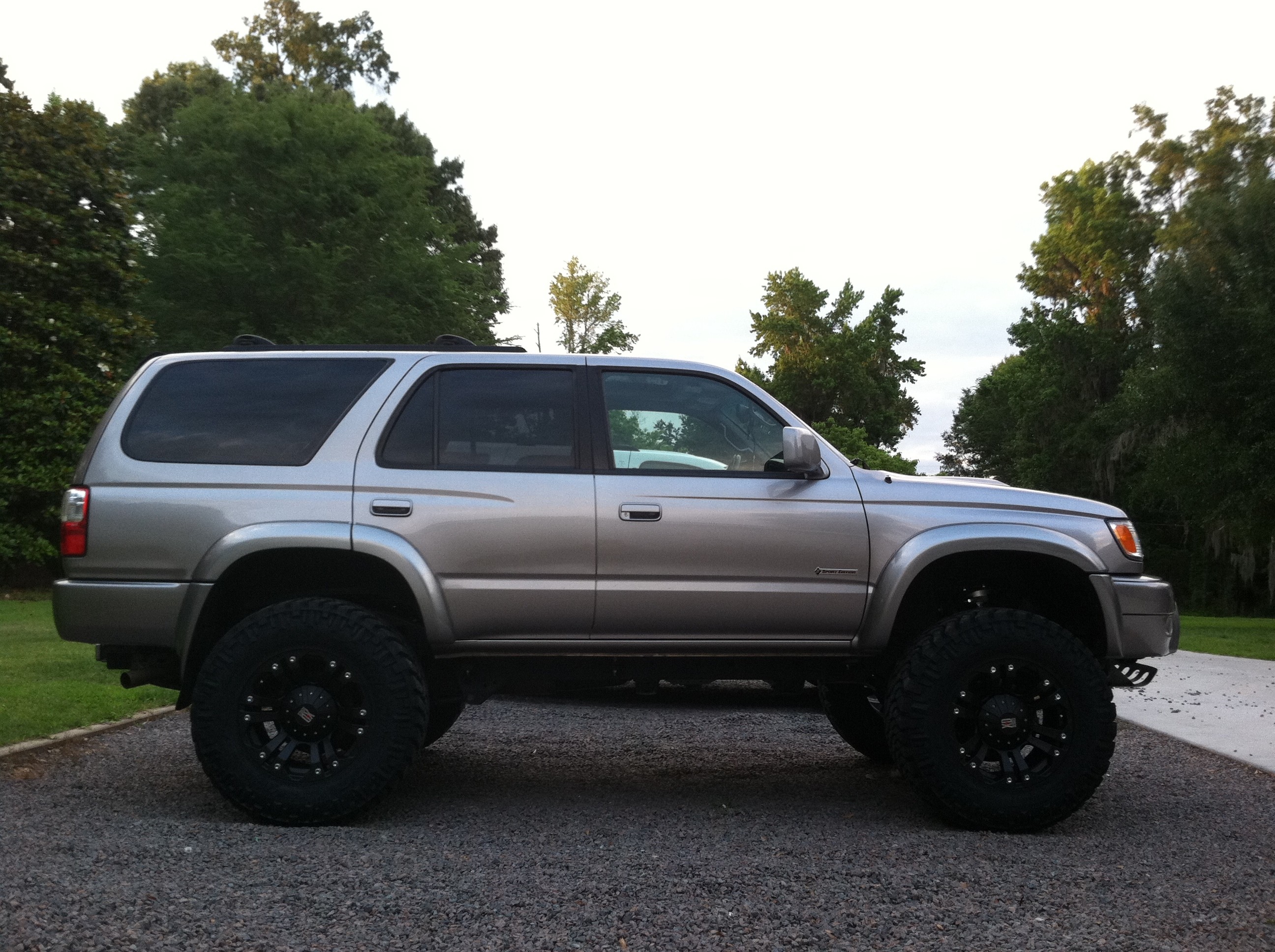 2002 TOYOTA 4-RUNNER