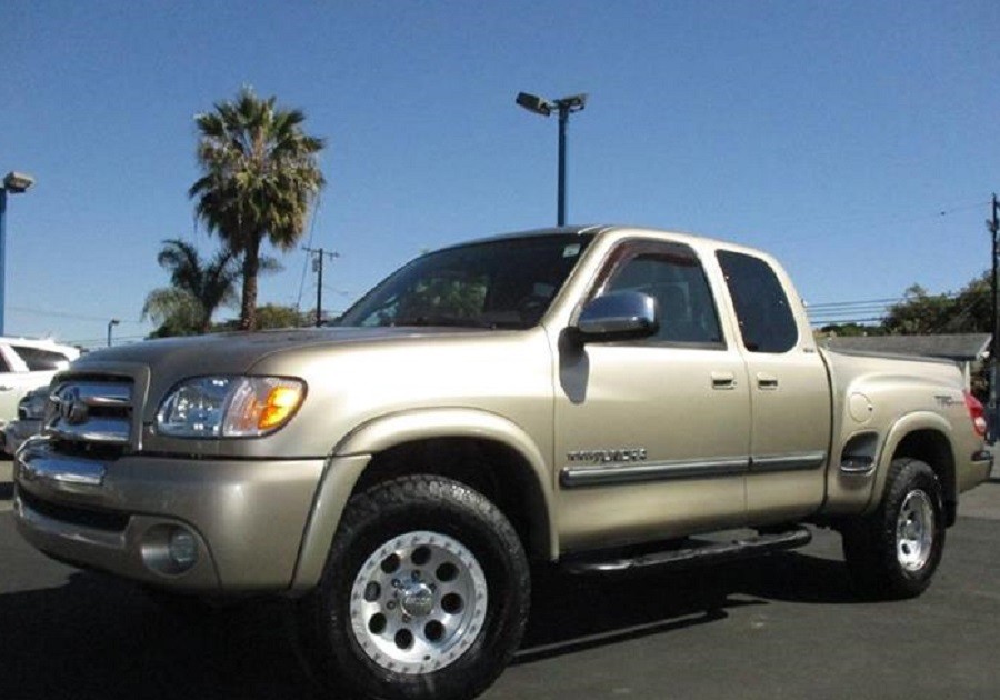 2003 TOYOTA TUNDRA