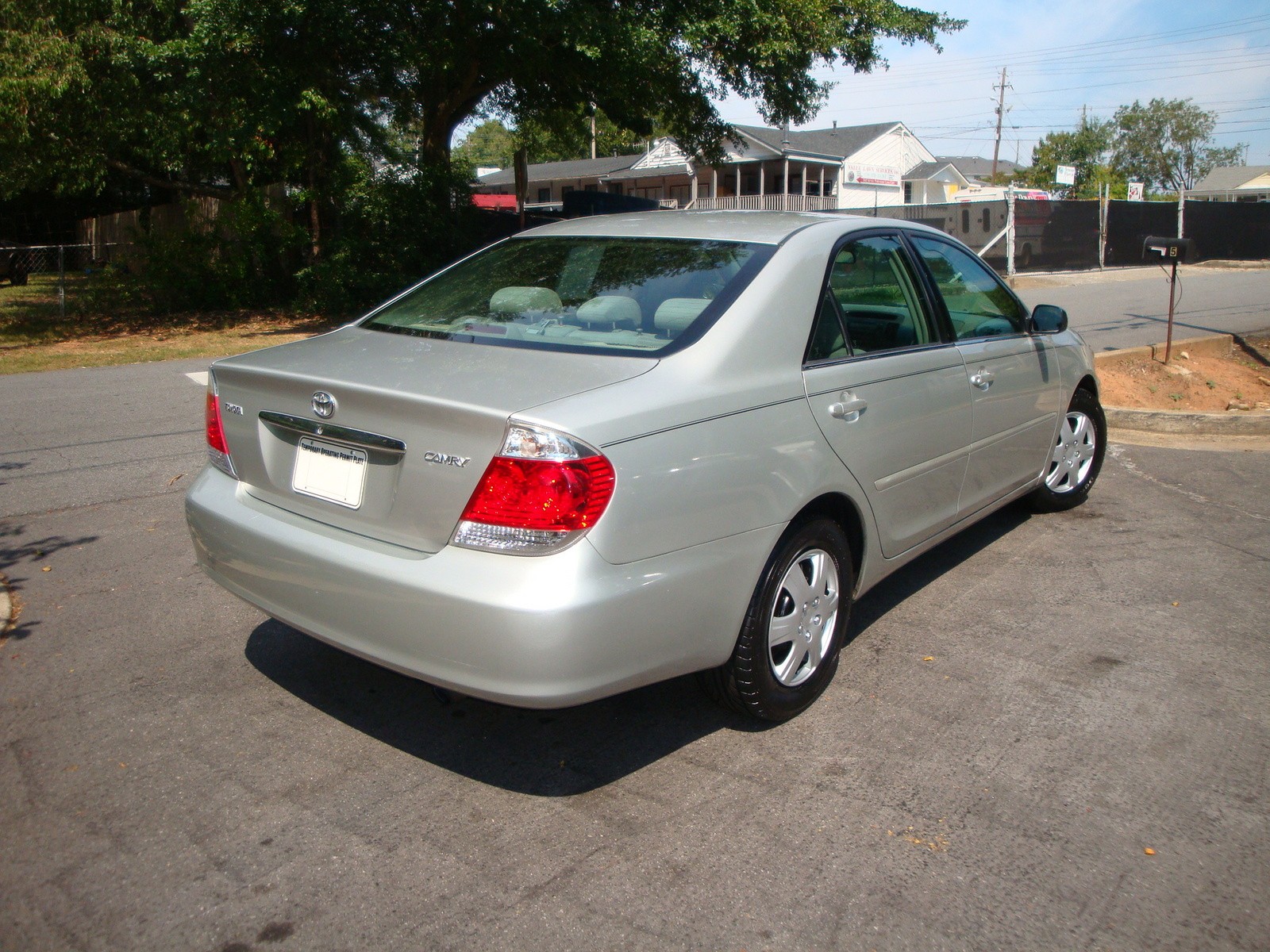 2005 TOYOTA CAMRY