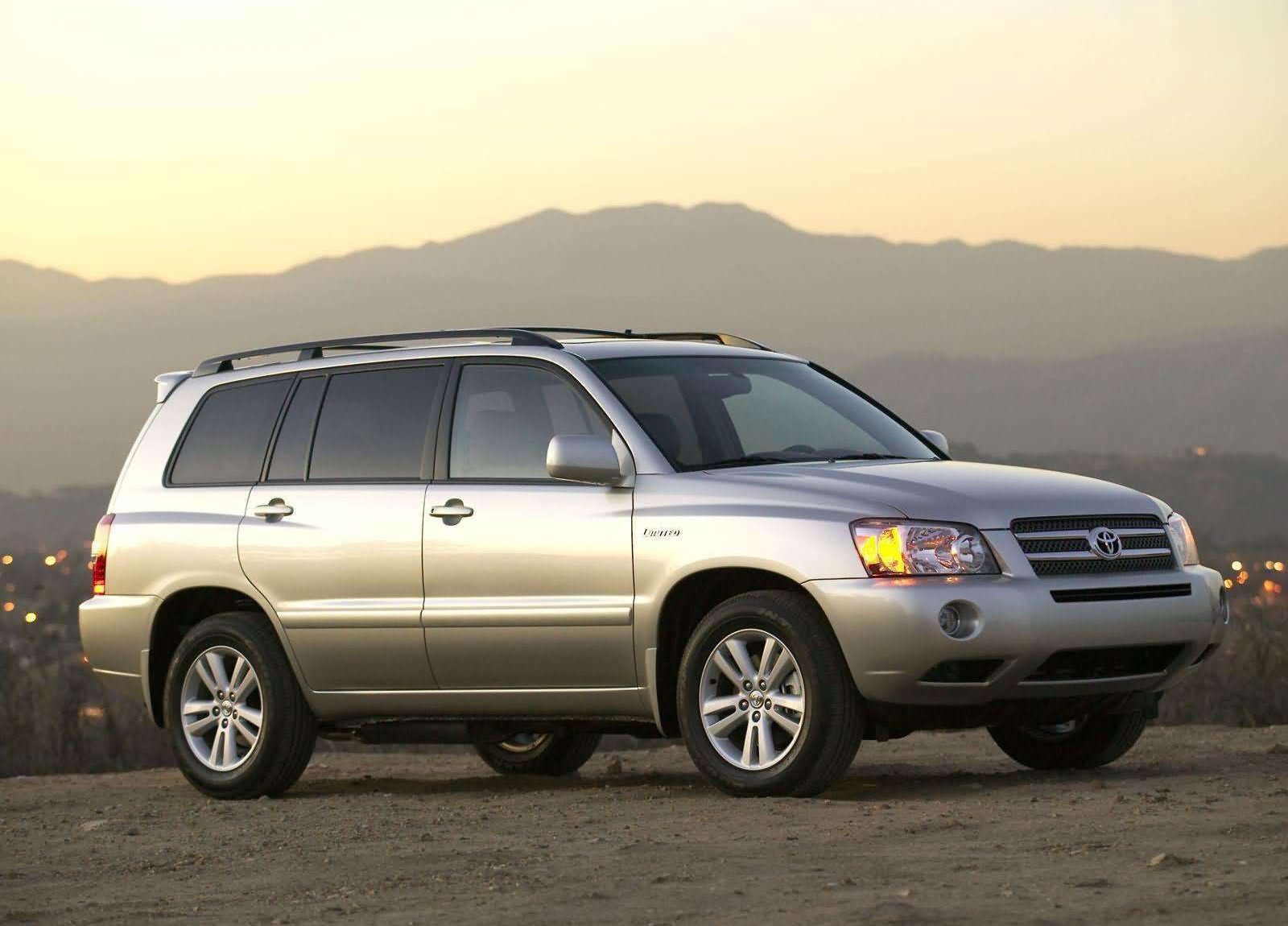 2005 TOYOTA HIGHLANDER