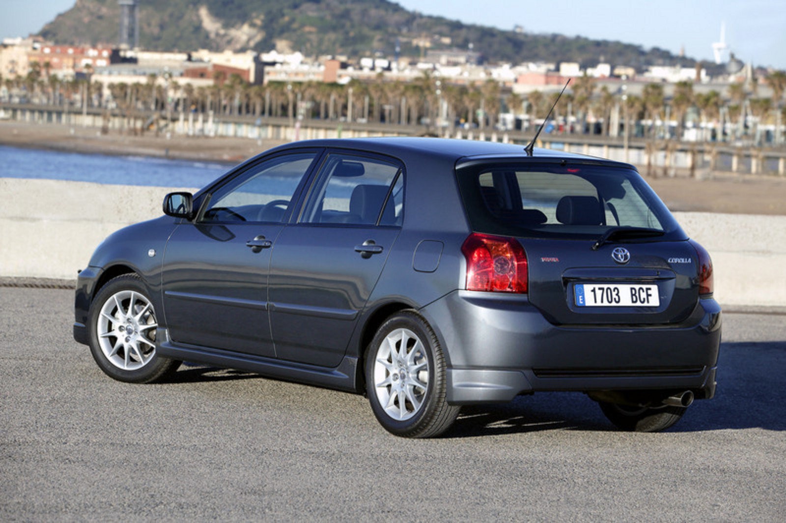 2006 TOYOTA COROLLA