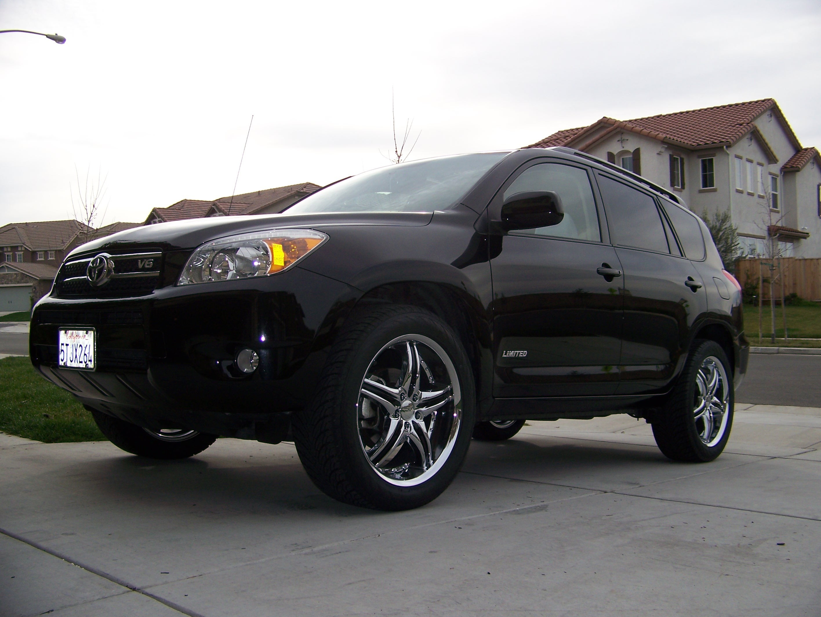 2006 TOYOTA RAV4