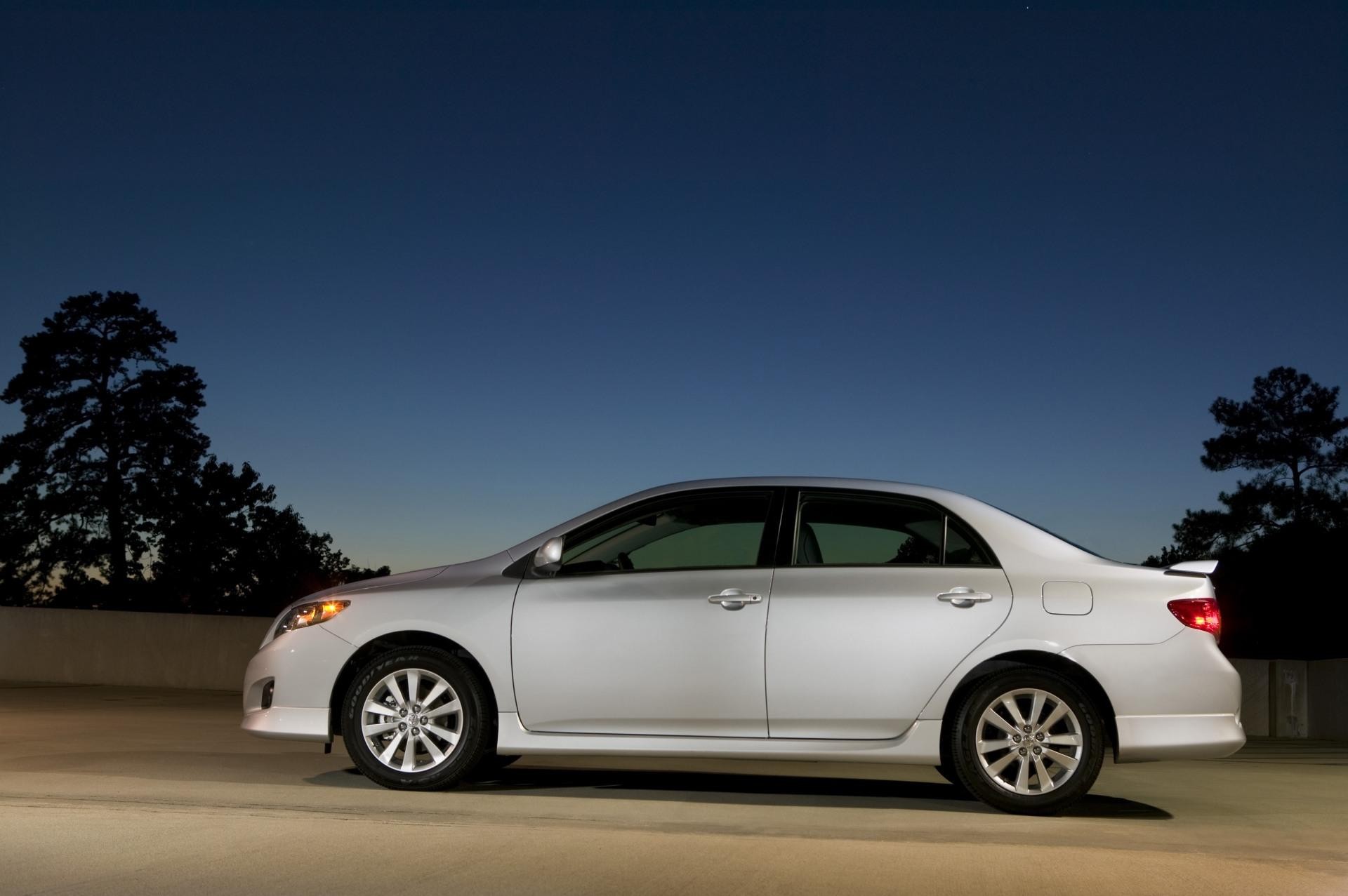 2010 TOYOTA COROLLA