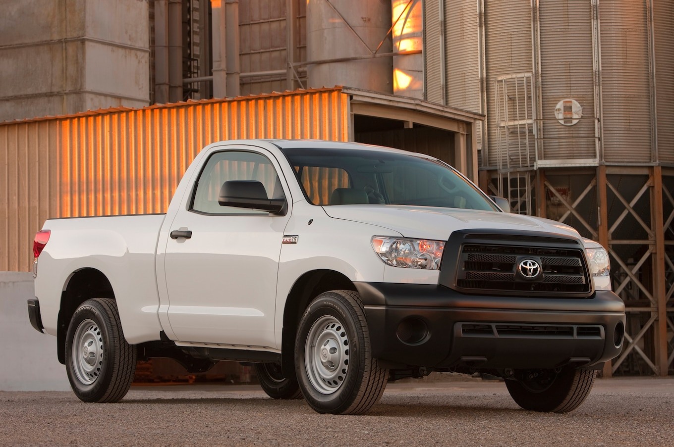 2013 TOYOTA TUNDRA