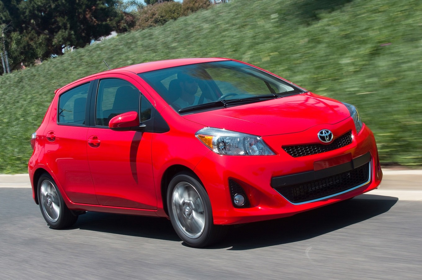 2013 TOYOTA YARIS