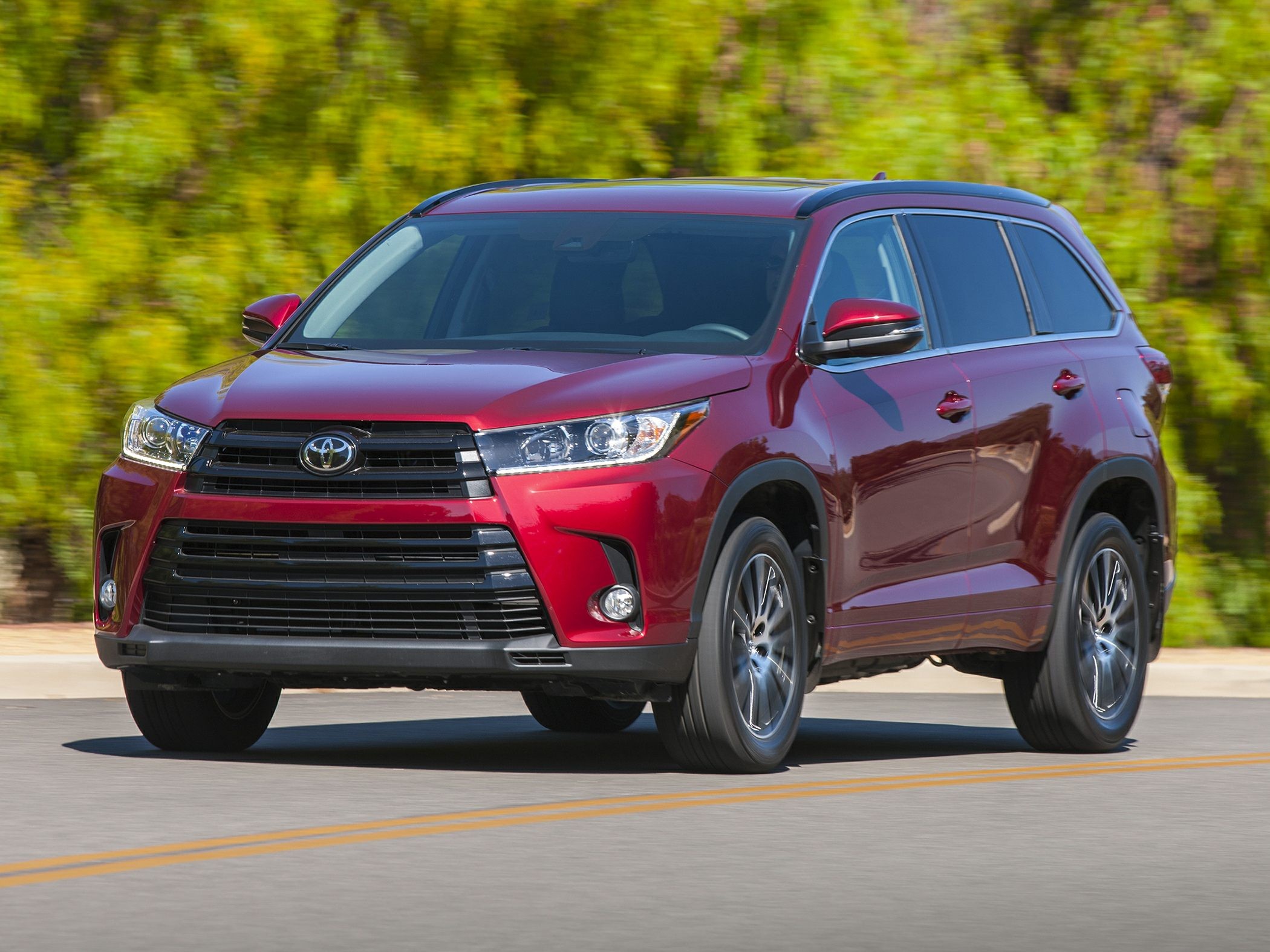 2017 TOYOTA HIGHLANDER