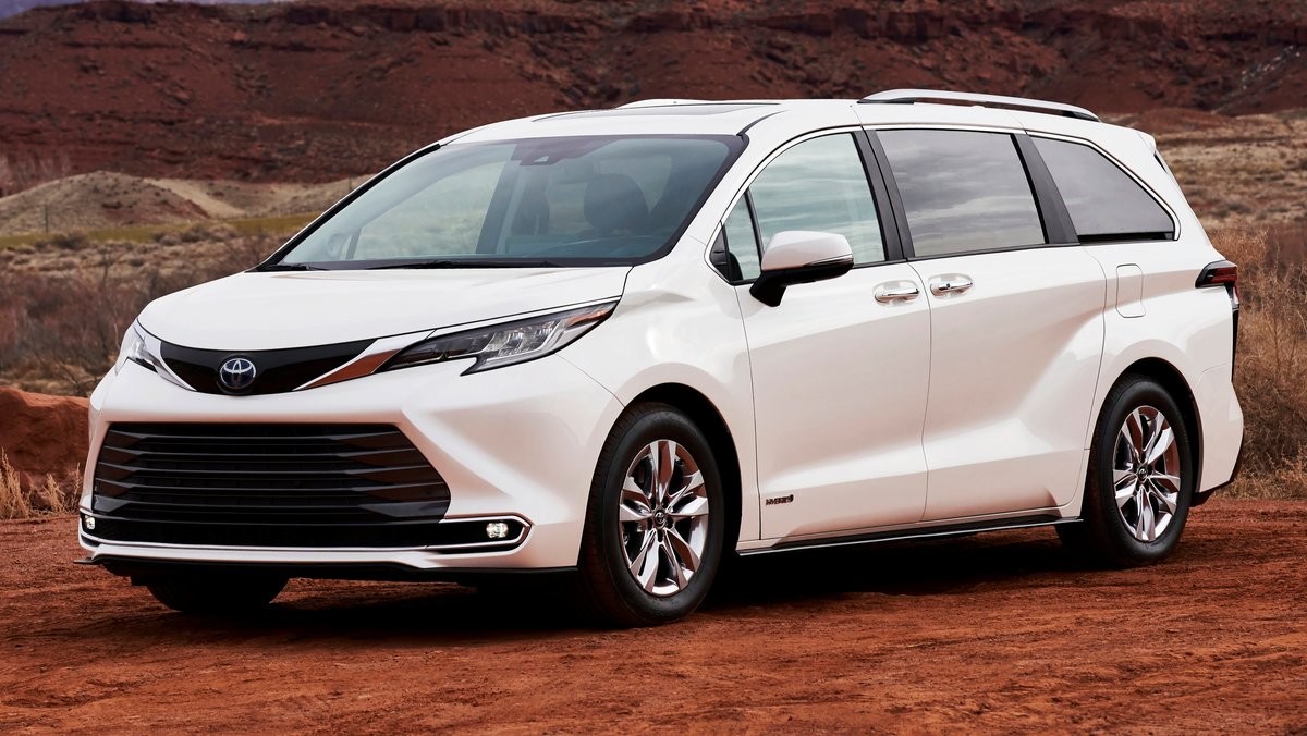 2022 TOYOTA SIENNA